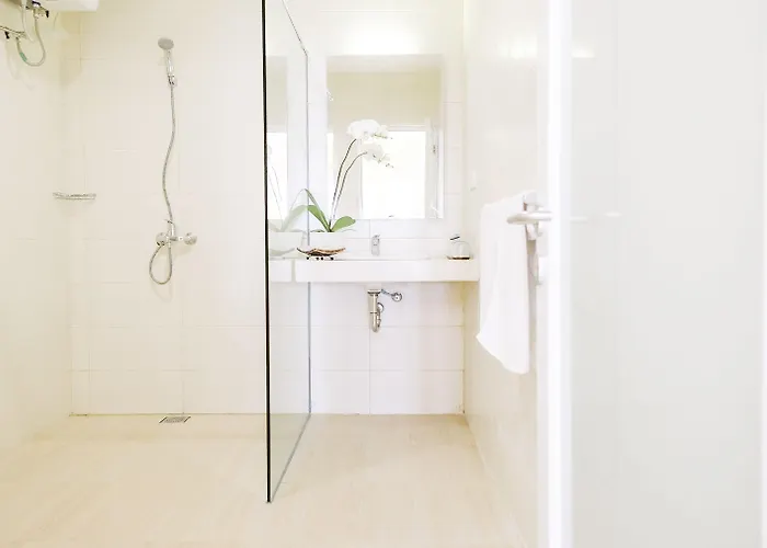 Bali True Living Aparthotel 2*